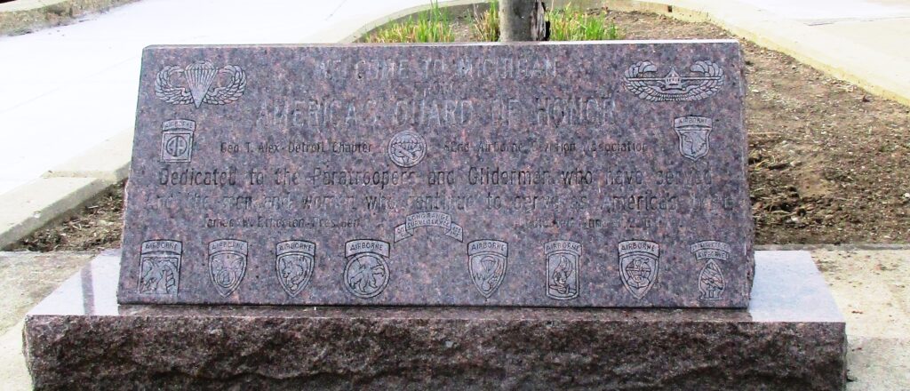 PARATROOPERS AND GLIDERMAN WAR MEMORIAL