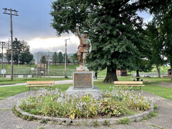 MARTINS FERRY, OHIO STAR LEGION WORLD WAR MEMORIAL
