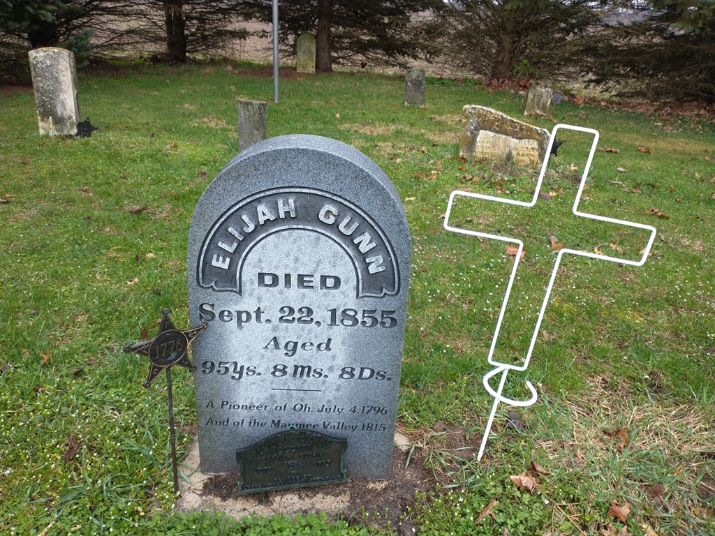 ELIJAH GUNN REVOLUTIONARY WAR MEMORIAIL CEMETERY STONE