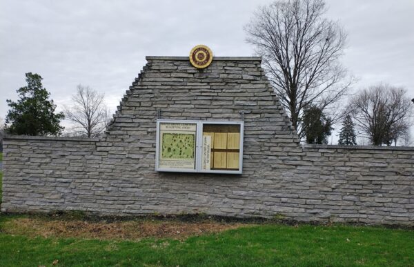 BLUFFTON AMERICAN LEGION POST 382 MEMORIAL BACK
