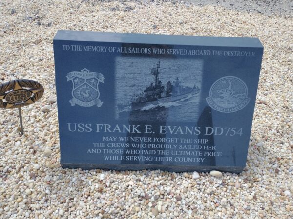 USS FRANK E. EVANS DD754 WAR MEMORIAL FRONT