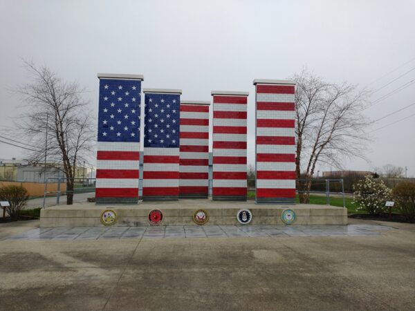 VETERANS FREEDOM FLAG MONUMENT