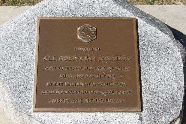 HONORING ALL GOLD STAR MOTHERS MEMORIAL