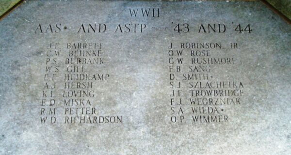 SOLDIERS AND SAILORS MEMORIAL STONE G
