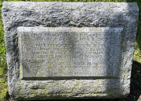 FRENCH OAK TREE VETERANS MEMORIAL STONE