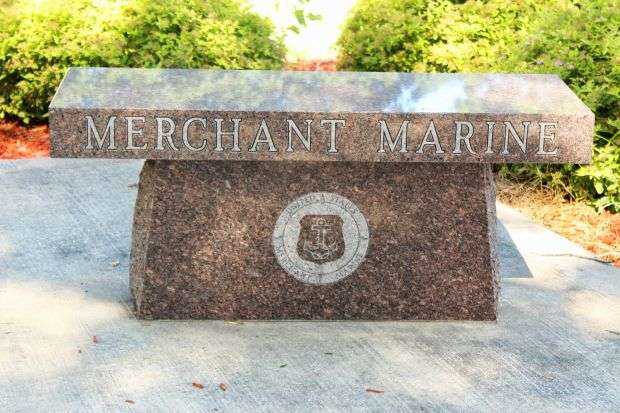 WAUNAKEE AREA VETERANS MEMORIAL MERCHANT MARINE BENCH