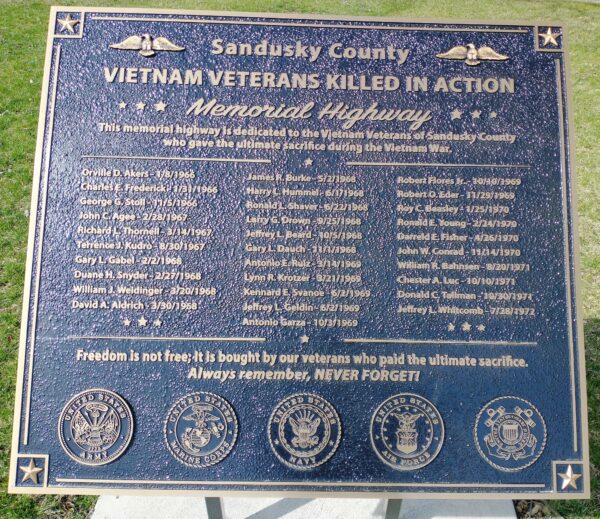SANDUSKY COUNTY VIETNAM VETERANS KILLED IN ACTION MEMORIAL HIGHWAY PLAQUE