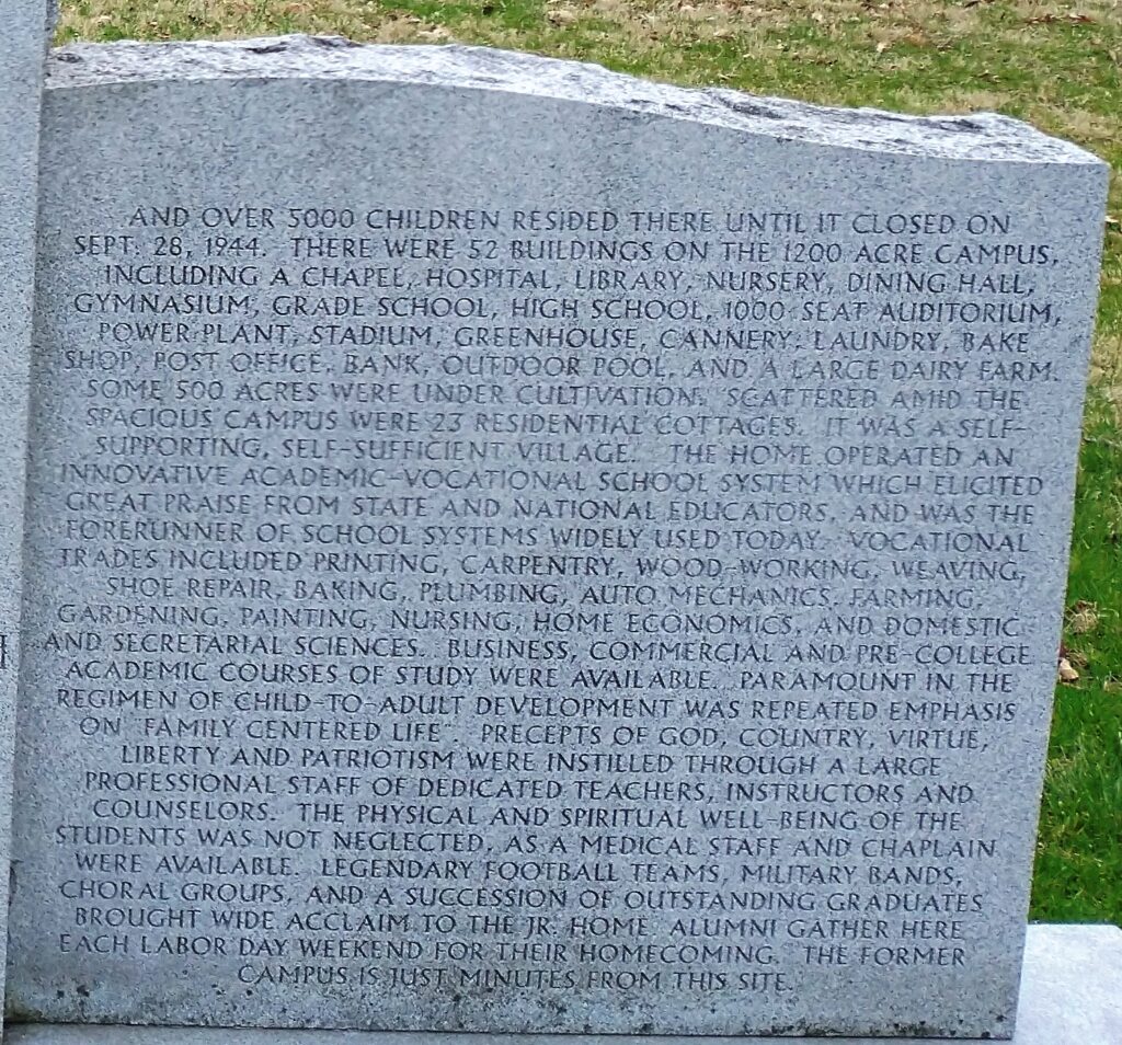 JUNIOR HOME ALUMNI SUPREME SACRIFICE MEMORIAL RIGHT STONE