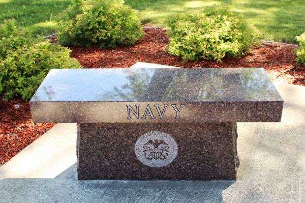 WAUNAKEE AREA VETERANS MEMORIAL NAVY BENCH