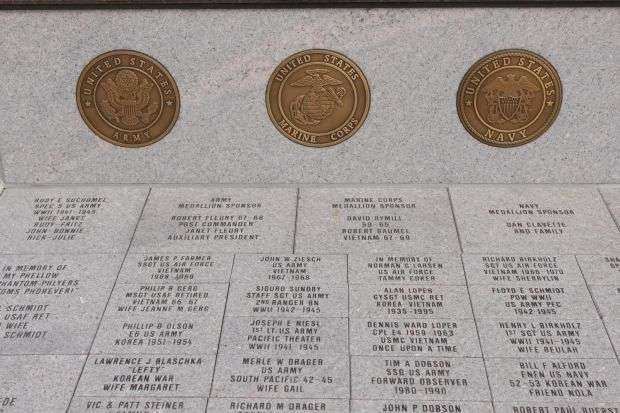 SUN PRAIRIE AREA VETERANS MEMORIAL PAVERS