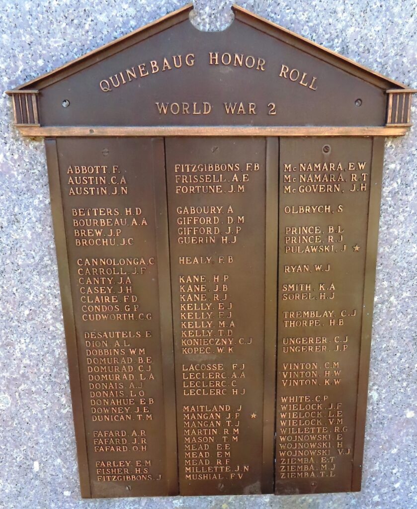 QUINEBAUG HONOR ROLL WORLD WAR 2 MEMORIAL PLAQUE A