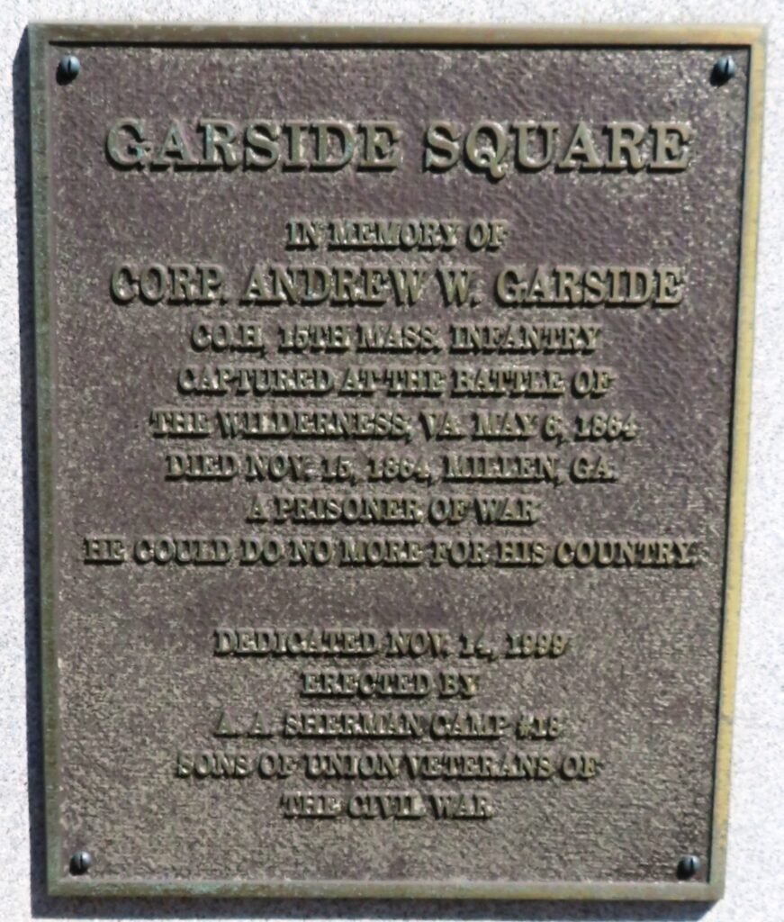 GARSIDE SQUARE WAR MEMORIAL PLAQUE