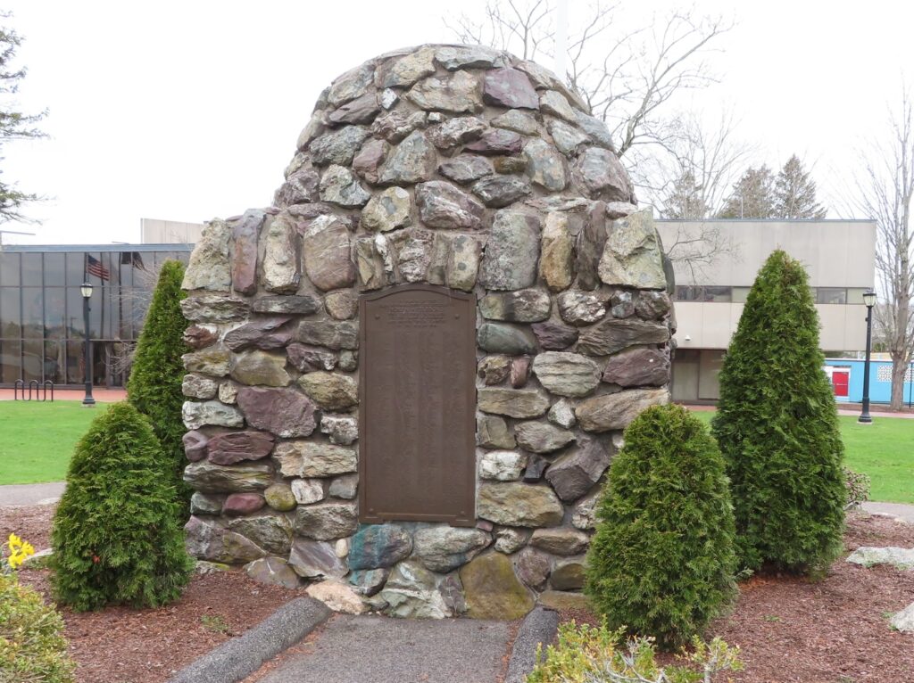 NORTH ATTLEBORO WORLD WAR MEMORIAL