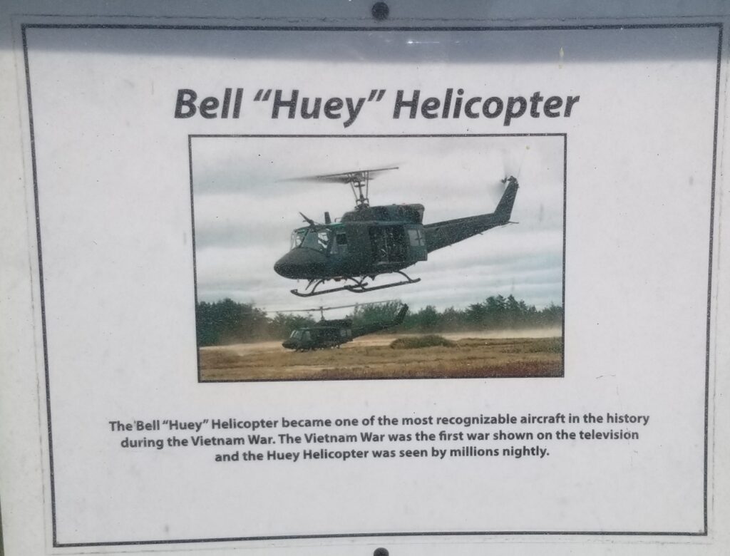 BELL “HUEY” HELICOPTER WAR MEMORIAL PLAQUE