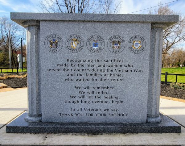 HAGERSTOWN VIETNAM VETERANS MEMORIAL STONE B