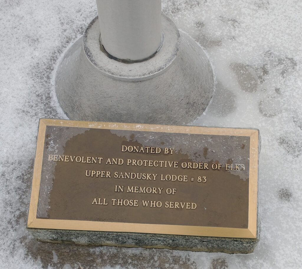 ELKS LODGE #83 VETERANS MEMORIAL FLAGPOLE PLAQUE