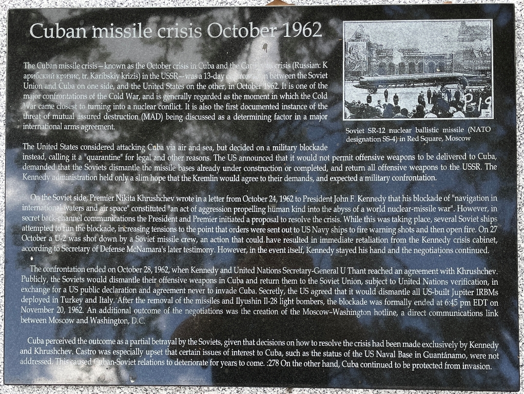 HILLSBOROUGH COUNTY CUBAN MISSILE CRISIS MEMORIAL PLAQUE