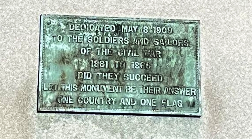 COURTLAND SAUNDERS POST NO. 21 G.A.R. WAR MEMORIAL PLAQUE A