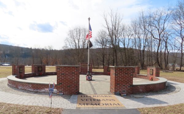 DEERPARK VETERANS MEMORIAL