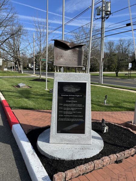 RIVERTON 9-11-01 MEMORIAL