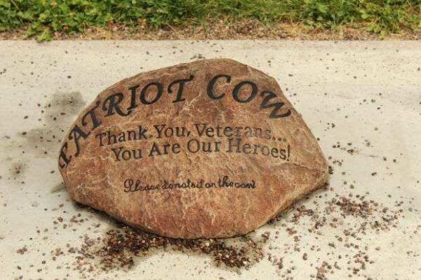 THROP VETERANS PATRIOT COW MEMORIAL PLAQUE