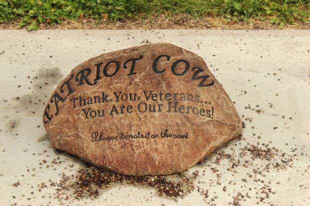 THROP VETERANS PATRIOT COW MEMORIAL PLAQUE