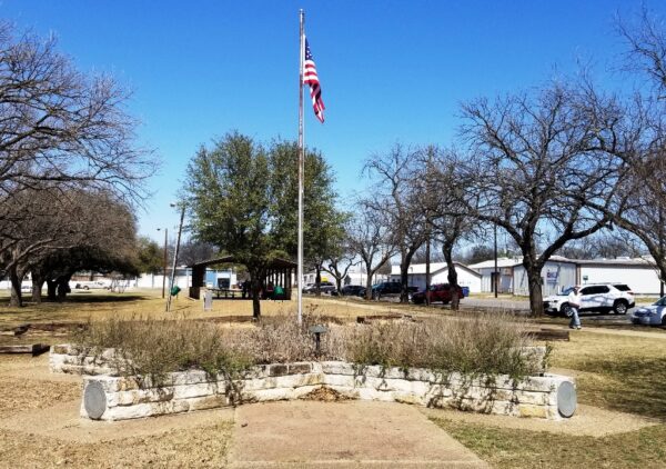 AMERICAN LEGION POST 50 SUPREME SACRIFICE WAR MEMORIAL FLAGPOLE