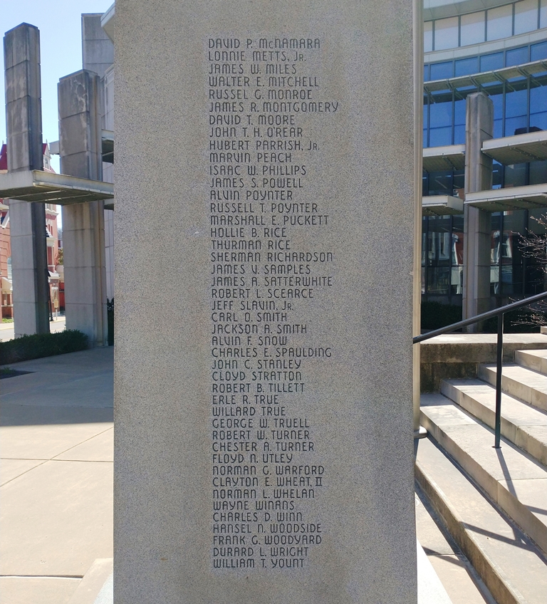 FRANKLIN COUNTY WAR VETERANS MEMORIAL STONE C