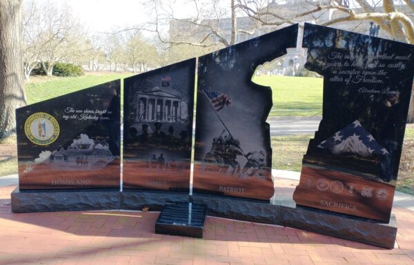 FRANKFORT GOLD STAR FAMILIES MEMORIAL MONUMENT BACK