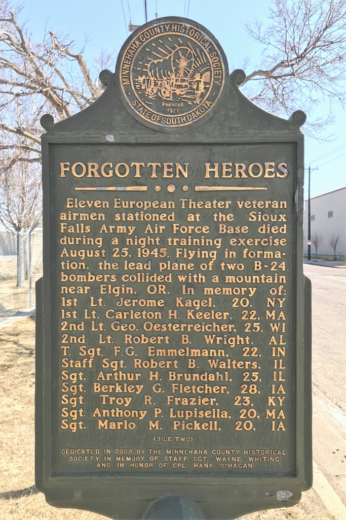 FORGOTTEN HEROES WAR MEMORIAL MARKER BACK