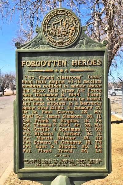 FORGOTTEN HEROES WAR MEMORIAL MARKER FRONT