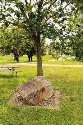 THROP LIBERTY TREE MEMORIAL