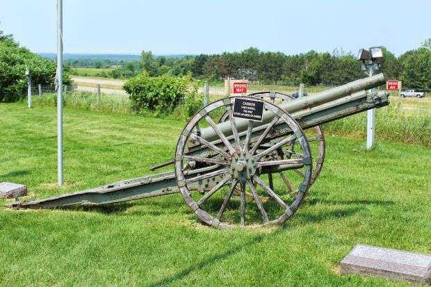 WISCONSIN VETERANS TRIBUTE CANNON MEMORIAL