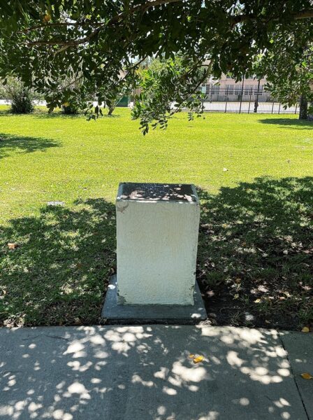 MELBOURNE PERSIAN GULF WAR MEMORIAL