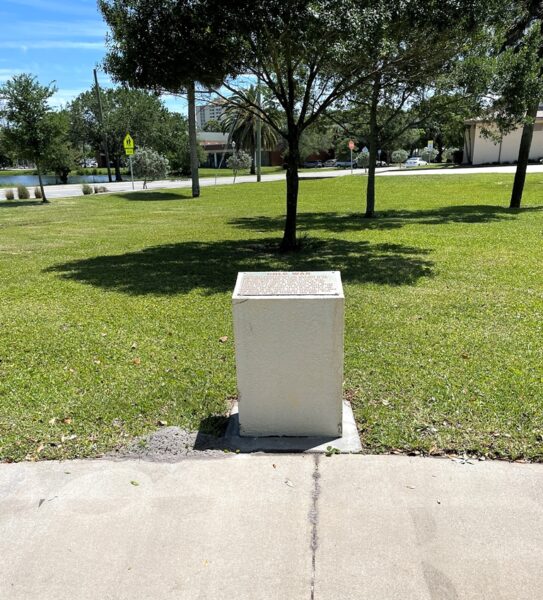 MELBOURNE COLD WAR MEMORIAL