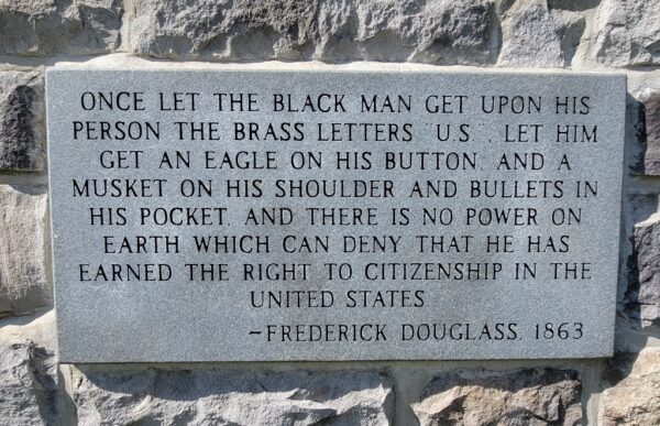 IN MEMORY OF LYON POST #31 WAR MEMORIAL TABLET B