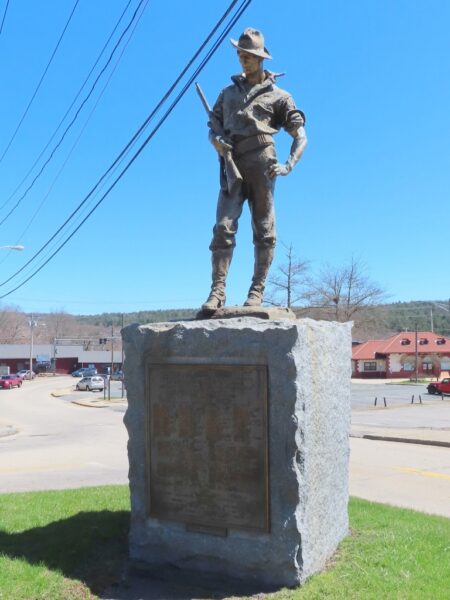 CITIZENS OF SOUTHBRIDGE 1898-1902 WAR VETERANS MEMORIAL