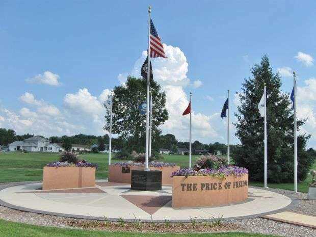 NEW HOLSTEIN VETERANS MEMORIAL