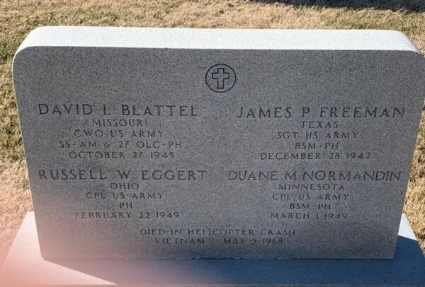 DIED IN HELICOPTER CRASH VIETNAM MEMORIAL