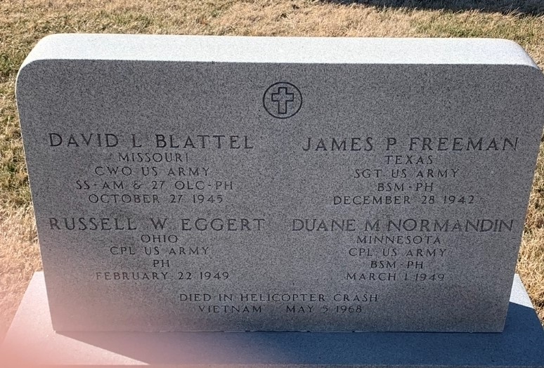 DIED IN HELICOPTER CRASH VIETNAM MEMORIAL