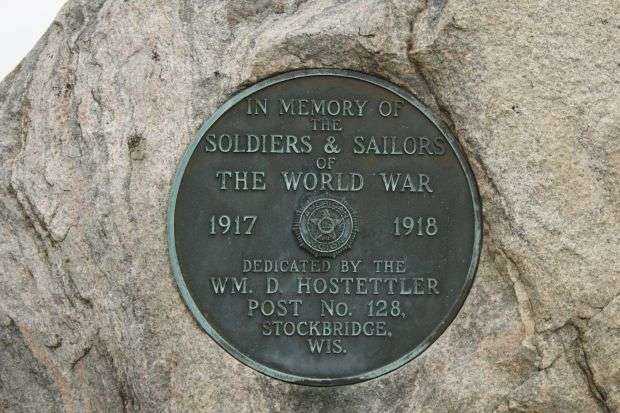 STOCKBRIDGE WORLD WAR I MEMORIAL PLAQUE
