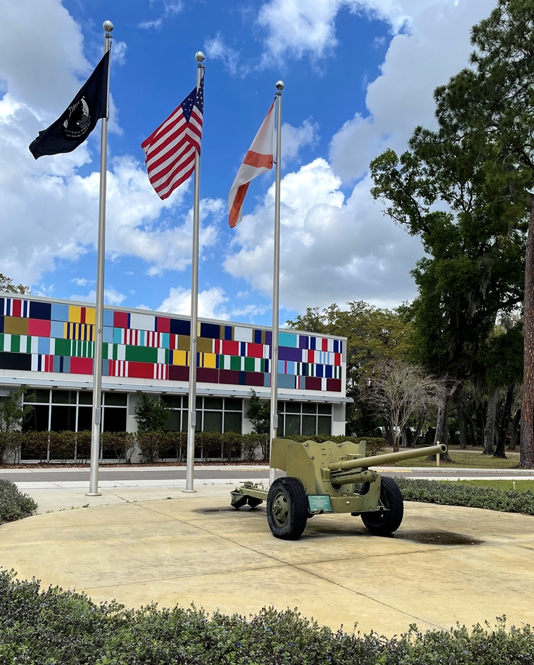 US M1 57MM ANTI-TANK GUN WAR MEMORIAL