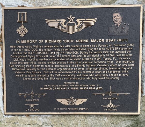 IN MEMORY OF RICHARD “DICK” ARENS WAR MEMORIAL PLAQUE
