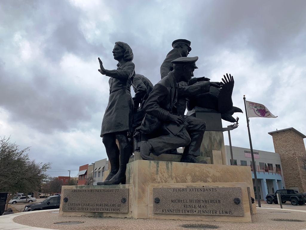GRAPEVINE SEPTEMBER 11, 2001 FLIGHTS MEMORIAL SIDE C