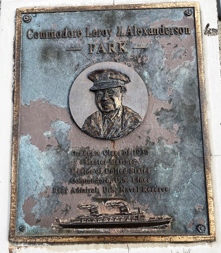 COMMODORE LEROY J. ALEXANDERSON PARK MEMORIALPLAQUE