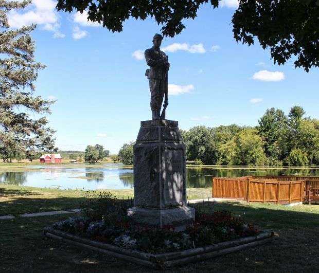 MONDOVI CIVIL WAR MEMORIAL