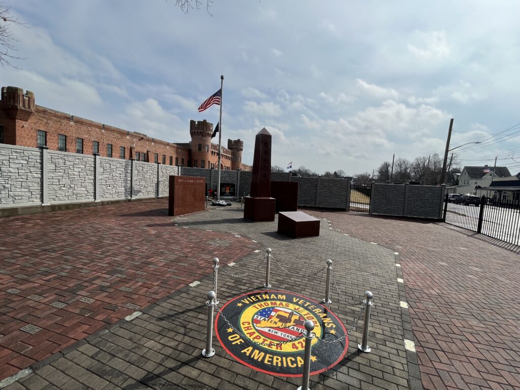 STATEN ISLAND VIETNAM VETERANS MEMORIAL PARK