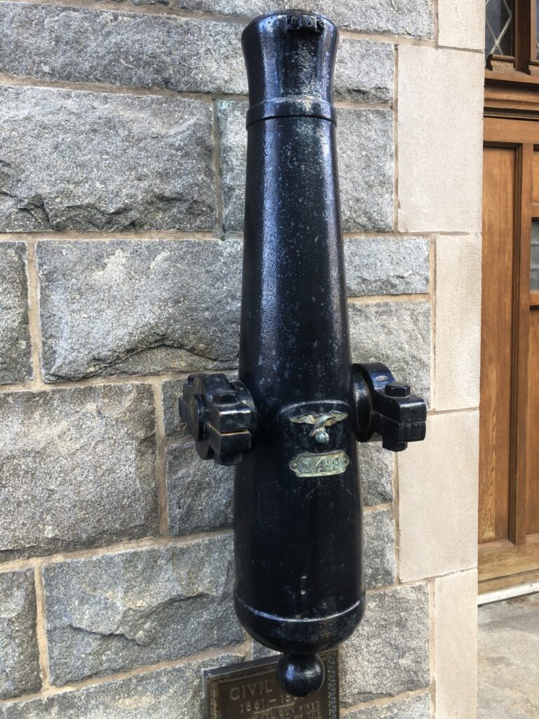 CIVIL WAR 1861-1865 MEMORIAL GUN SMALL