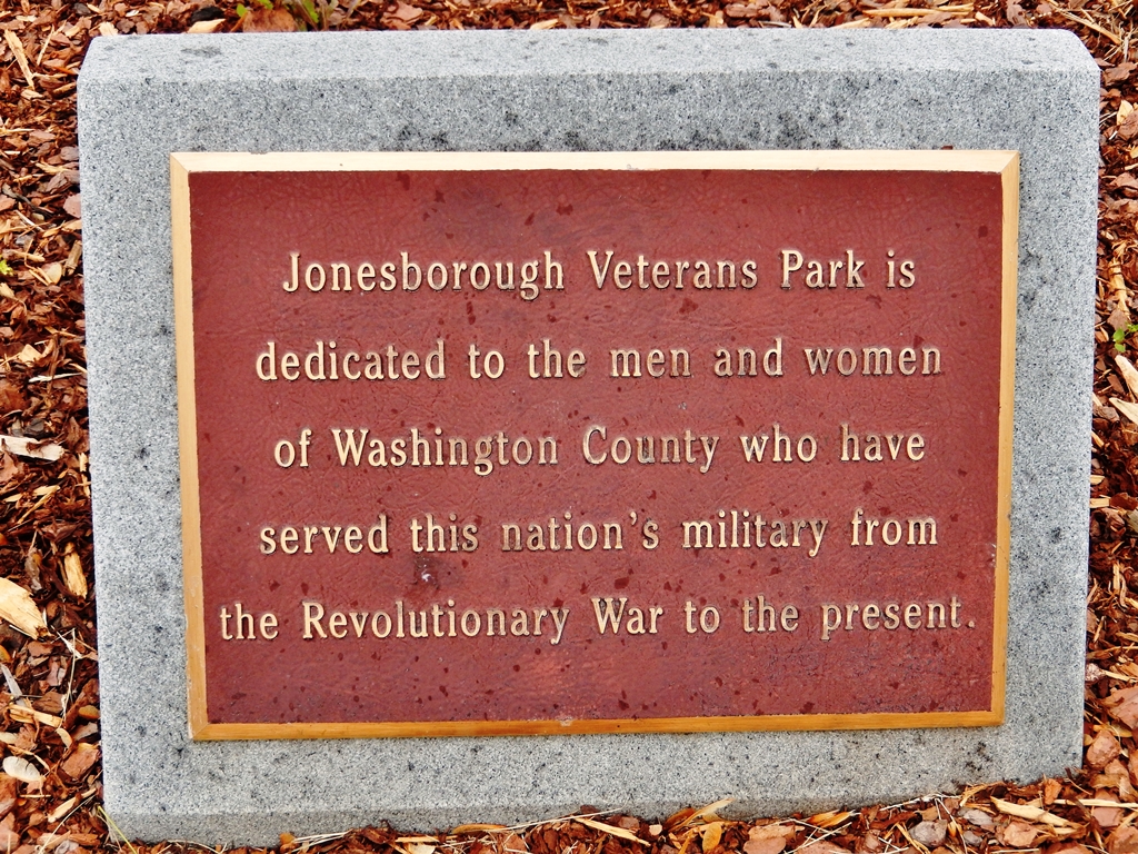 JONESBOROUGH VETERANS PARK MEMORIAL PLAQUE