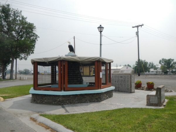 AMERICAN LEGION FISH POND WAR MEMORIAL